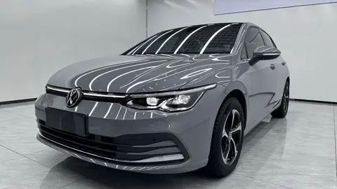 Volkswagen Golf 2021