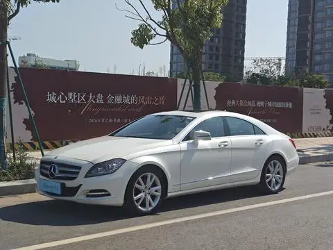 Mercedes-Benz CLS 2012 — фото 1