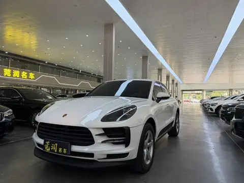 Porsche Macan 2018