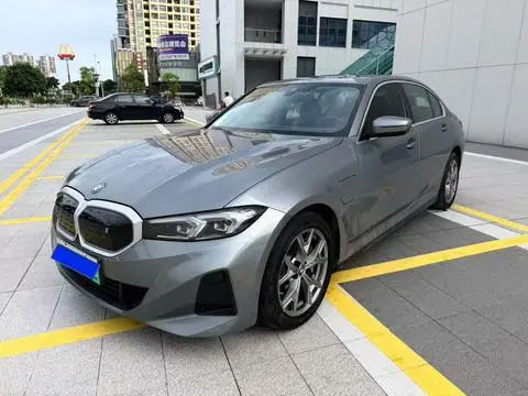 BMW i3 2022