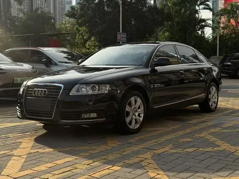 Audi A6L 2010 — фото 1