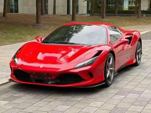 Ferrari F8 2020 — фото 1
