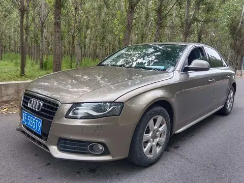 Audi A4L 2012