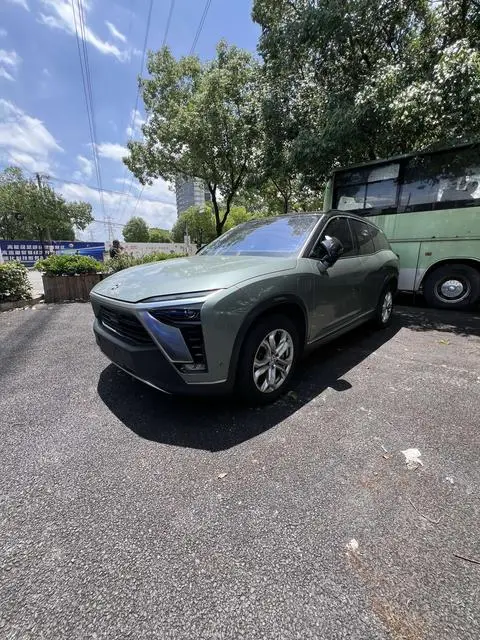 NIO ES8 2020