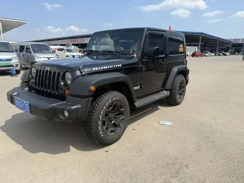 Jeep 牧马人 2010 — фото 1