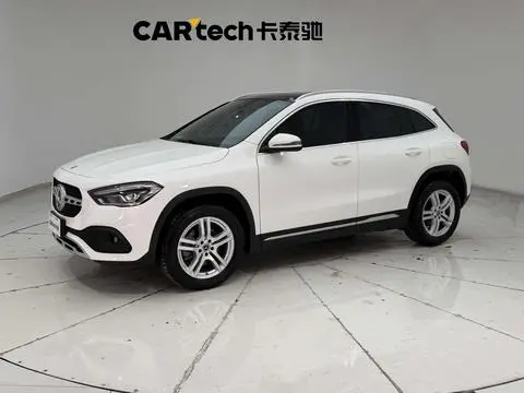 Mercedes-Benz GLA 2023