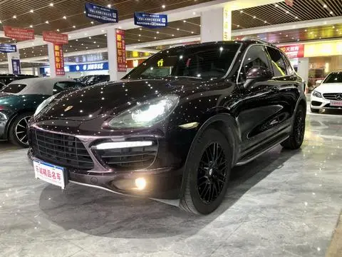 Porsche Cayenne 2011