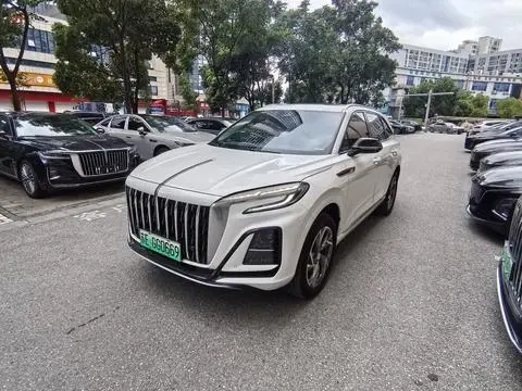Hongqi HS3 PHEV 2025