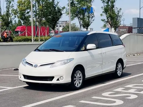 Toyota 普瑞维亚 2016