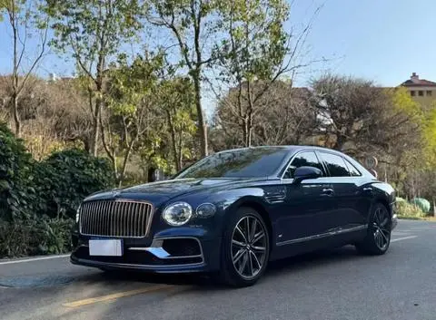 Bentley 飞驰 2022
