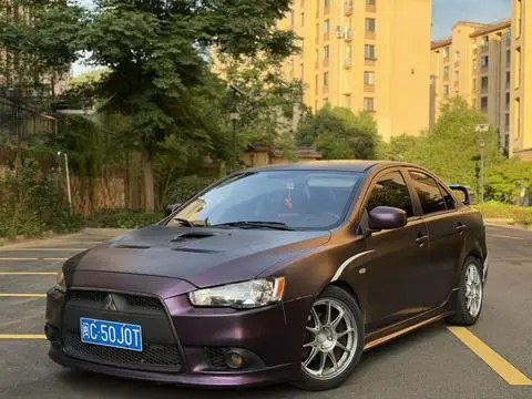 Mitsubishi 翼神 2013