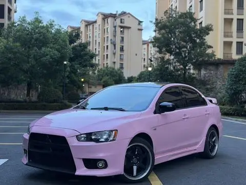 Mitsubishi 翼神 2012
