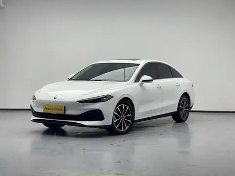 Roewe D7 DMH 2025