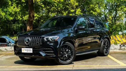 Mercedes-Benz GLE AMG 2023 — фото 1