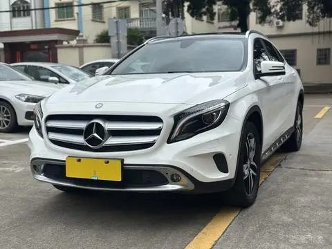 Mercedes-Benz GLA 2016
