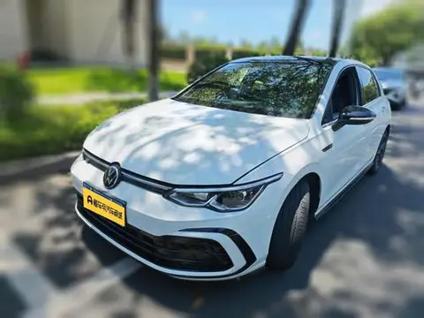 Volkswagen Golf 2021