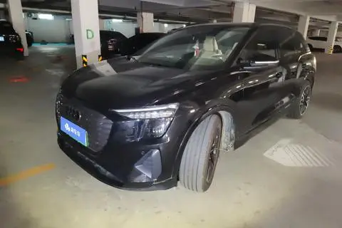 Audi Q5 e-tron 2023
