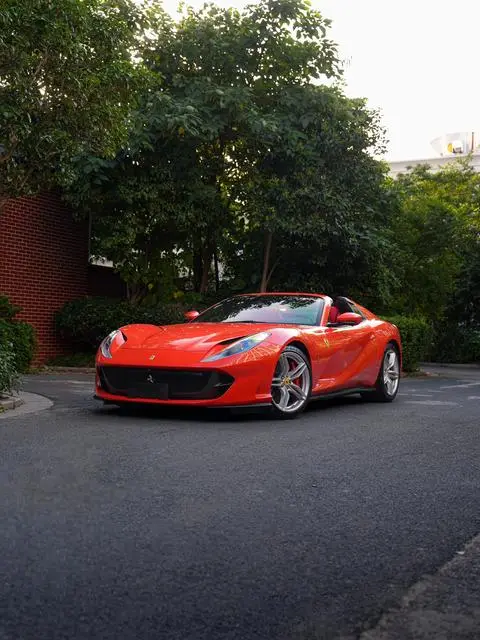 Ferrari 812 2020