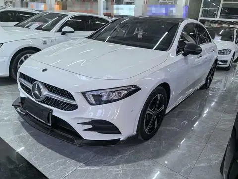 Mercedes-Benz A-Class 2022 — фото 1