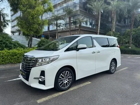 Toyota 埃尔法 2015