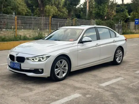 BMW 3 Series 2017 — фото 1