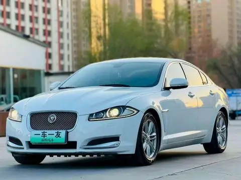 Jaguar XF 2014