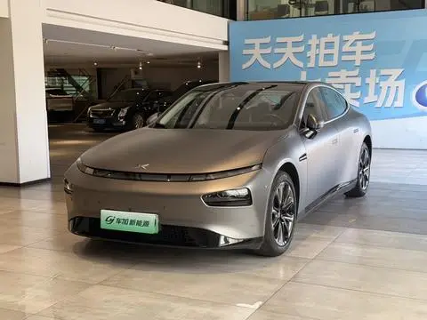 XPeng 小鹏P7 2020