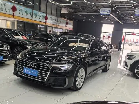 Audi A6L 2022 — фото 1