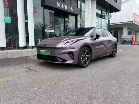 Lynk & Co 07 EM-P 2026