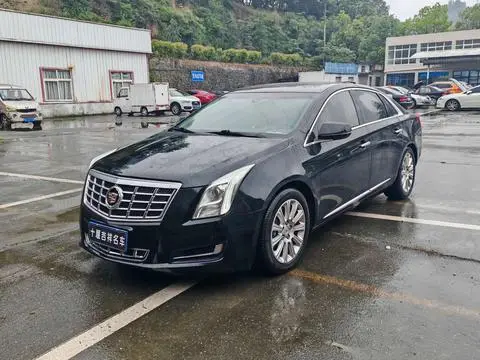 Cadillac XTS 2013