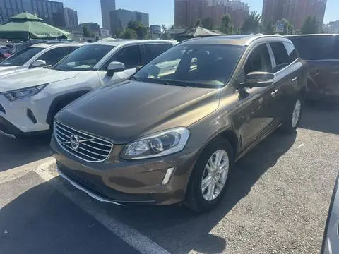 Volvo XC60 2015 — фото 1