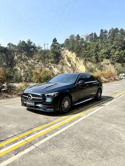 Mercedes-Benz C-Class 2023
