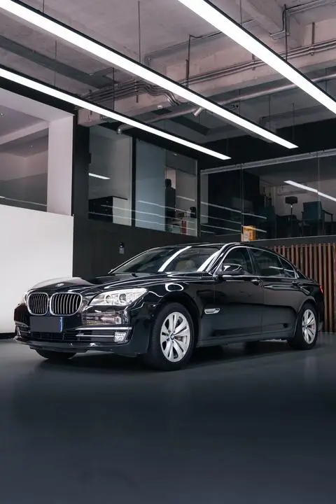 BMW 7 Series 2009