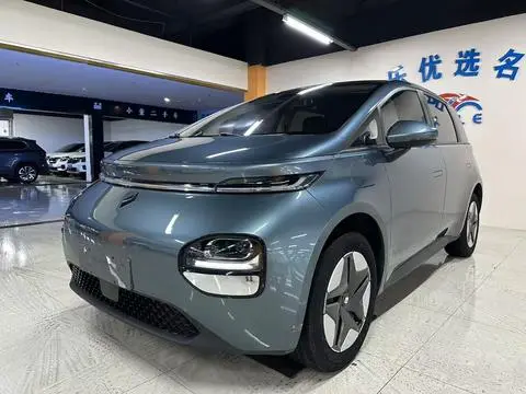 Baojun 云朵 2023