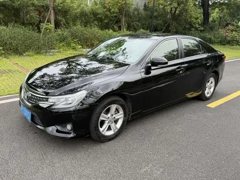 Toyota Reiz 2013