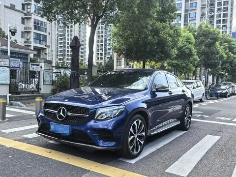 Mercedes-Benz GLC轿跑 2017