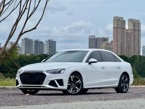 Audi A4L 2020