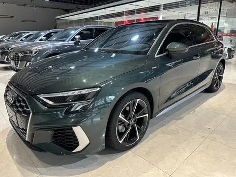 Audi A3 2023 — фото 1