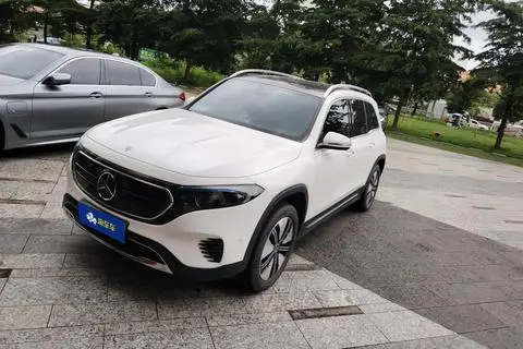 Mercedes-Benz EQB 2023