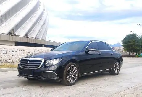 Mercedes-Benz E-Class 2017 — фото 1
