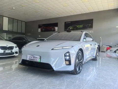 NIO ET5 2025