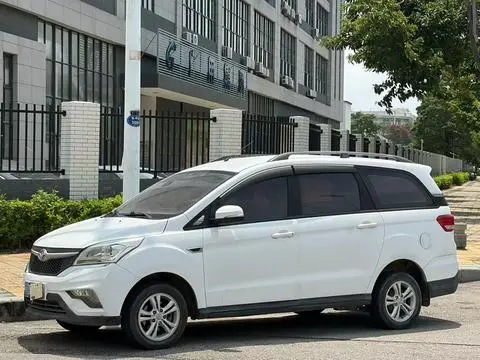 BAIC H3 2015