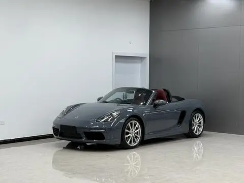 Porsche 718 2016