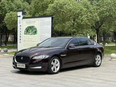 Jaguar XFL 2018