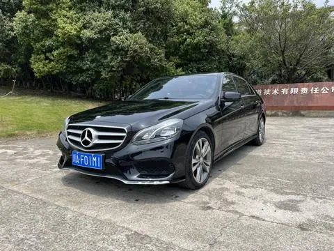 Mercedes-Benz E-Class 2015