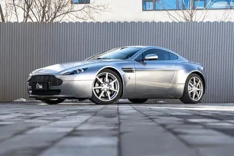 Aston Martin Vantage 2007