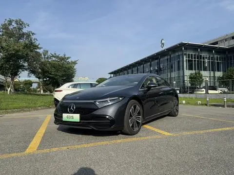 Mercedes-Benz EQS 2023