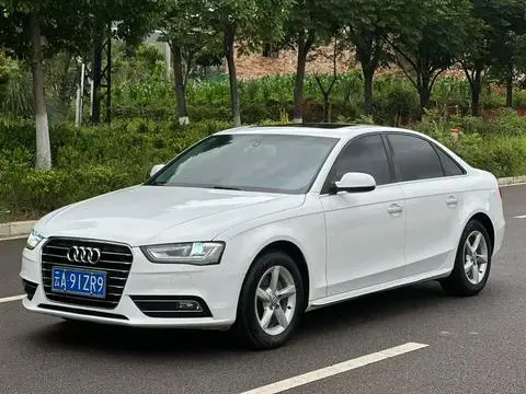 Audi A4L 2015