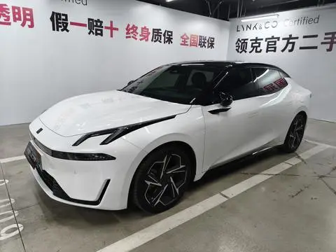 Lynk & Co 07 EM-P 2024