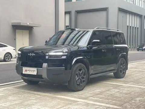 BYD Leopard 钛7 PHEV 2025